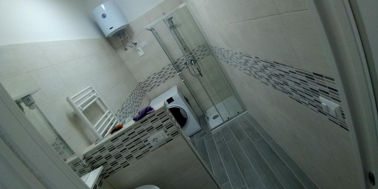Station Suite Бари Екстериор снимка