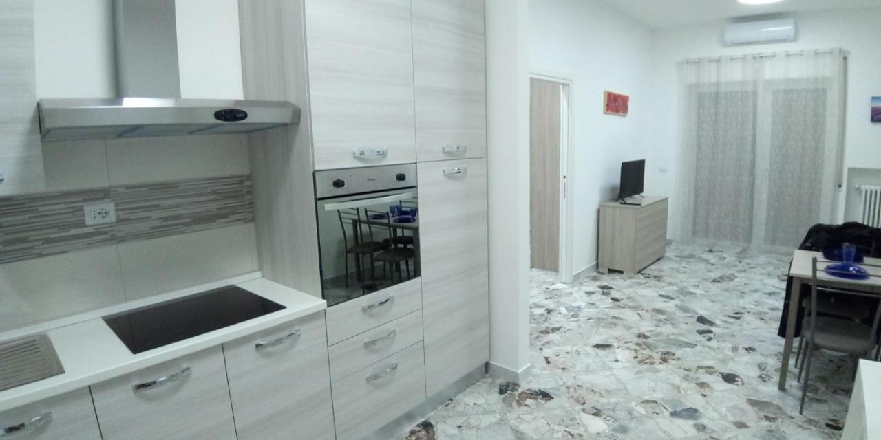 Station Suite Бари Екстериор снимка